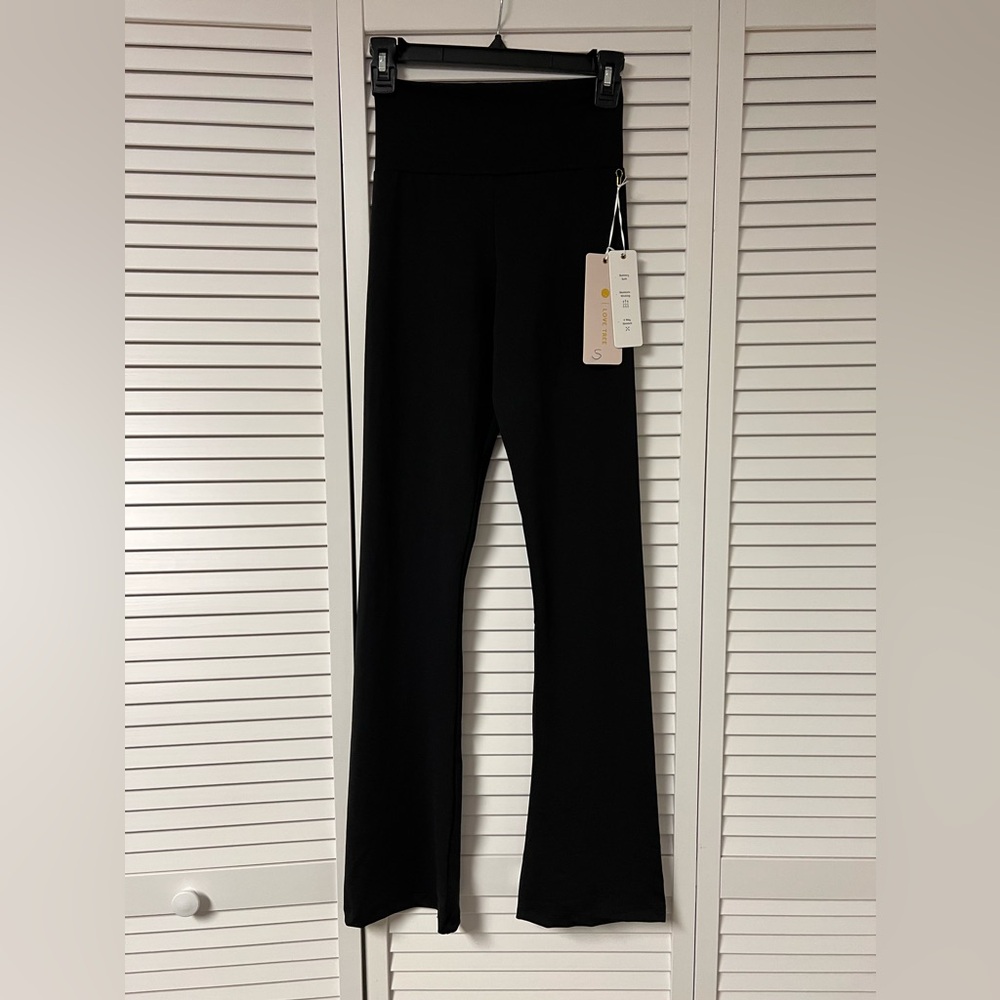 Love Tree Brand Leggings NWT